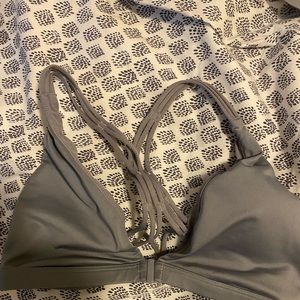 VS sports bra